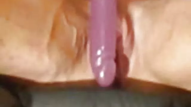 绑，折磨，有一个非常热的婊子。 日本妈妈性别的视频
